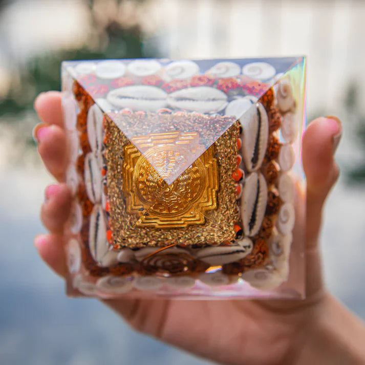 Dhan Laxmi Pyramid (Attracts Wealth)